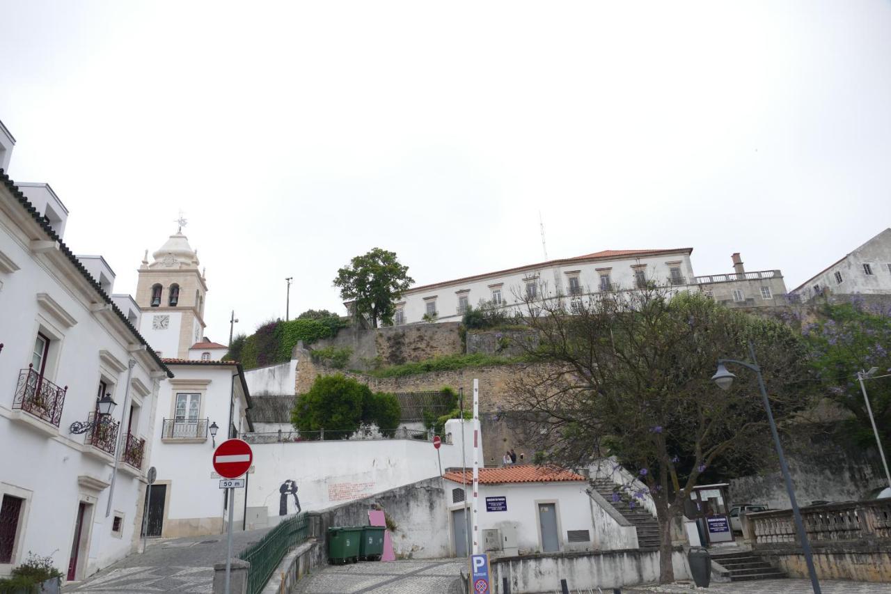 Guest House Eca - Centro Historico Leiria Eksteriør billede