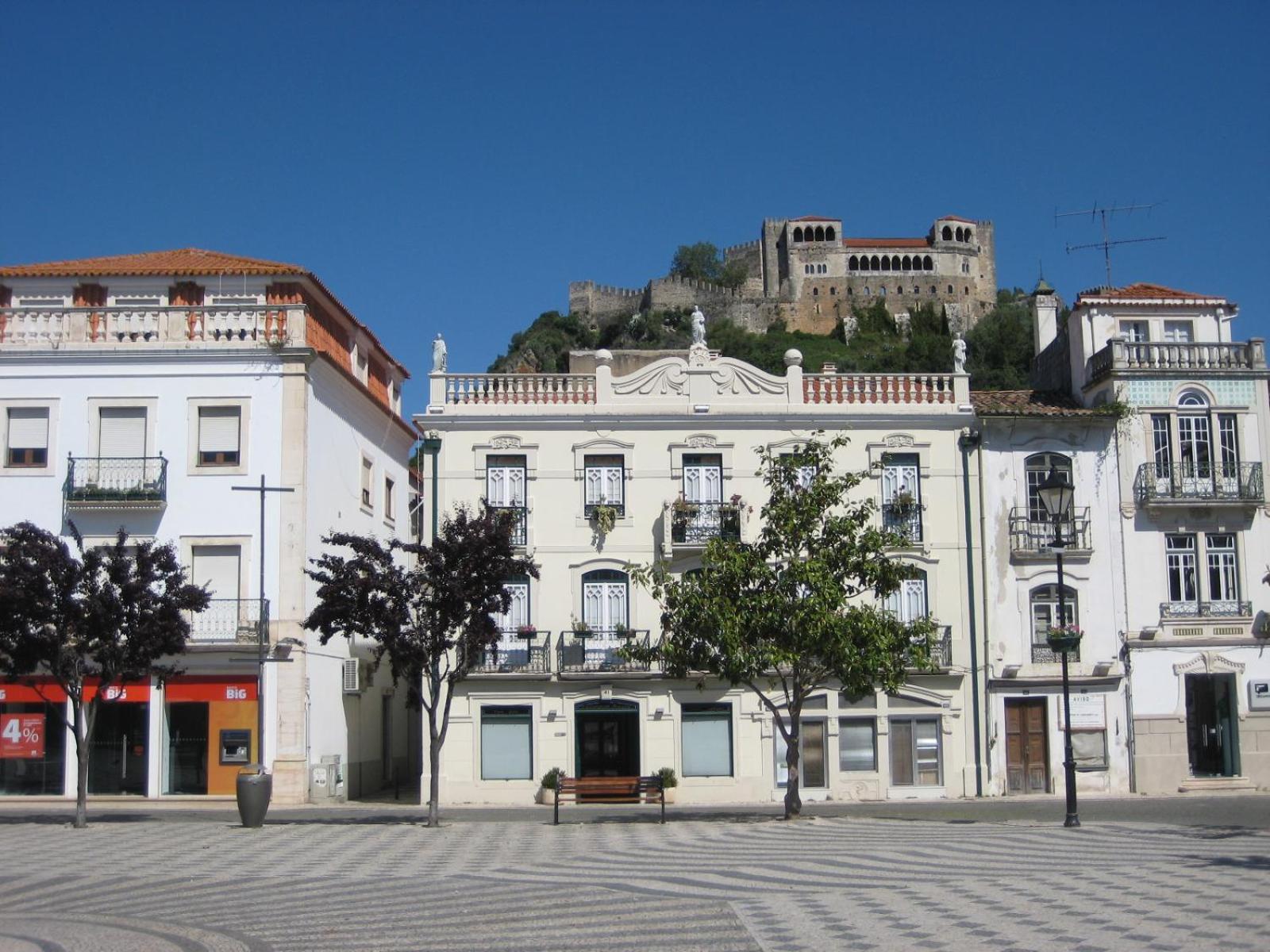 Guest House Eca - Centro Historico Leiria Eksteriør billede